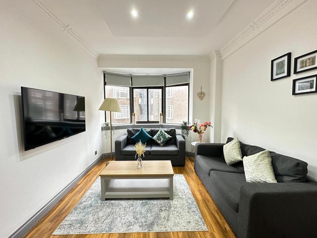 Appartamento Stylish 1-bedroom And Living In *